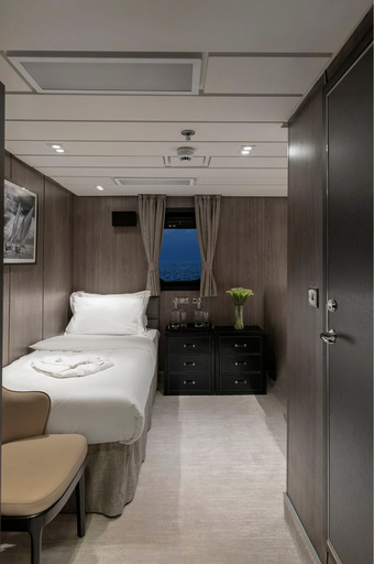 odyssey single cabin st helena