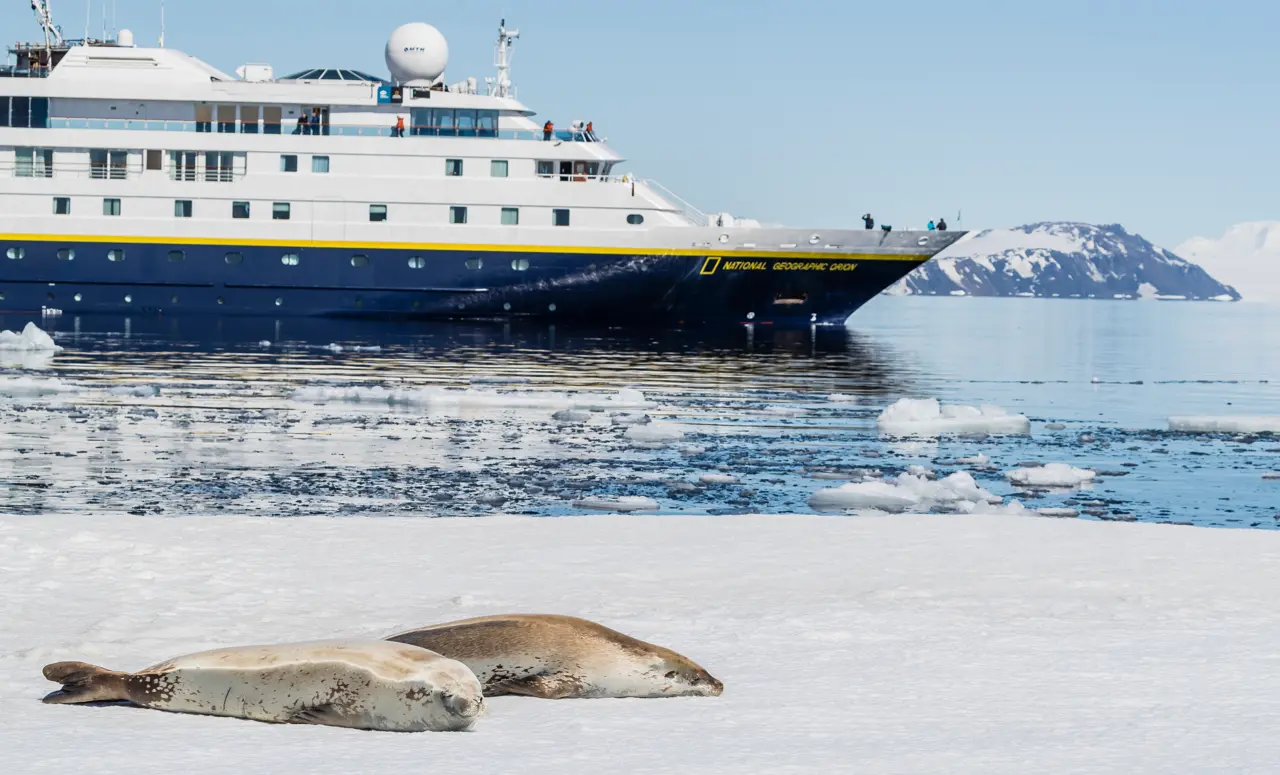 Ship ng orion exterior antarctica duse bay msn aq16 02605