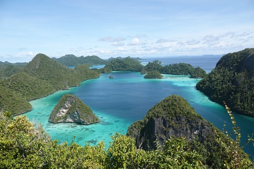 Indonesian Explorer | Heritage Adventurer | IExpedition